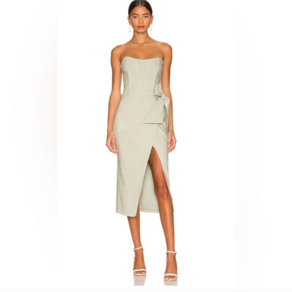 V. Chapman Liliana Scallop Hem Strapless Sage Green Midi Dress Size‎ 10